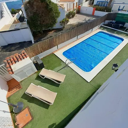 Rayo Azul, Piscina, Wifi, Vista Al Mar فيلة لا أوليفا