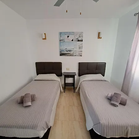 فيلة Rayo Azul, Piscina, Wifi, Vista Al Mar لا أوليفا