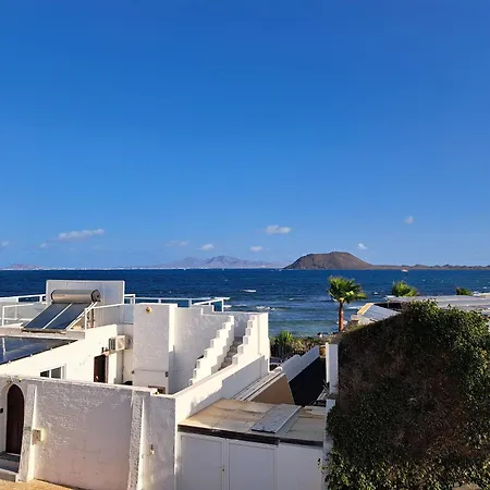 Rayo Azul, Piscina, Wifi, Vista Al Mar فيلة لا أوليفا