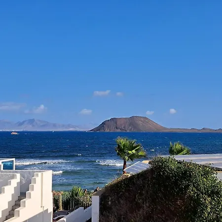 Rayo Azul, Piscina, Wifi, Vista Al Mar فيلة
