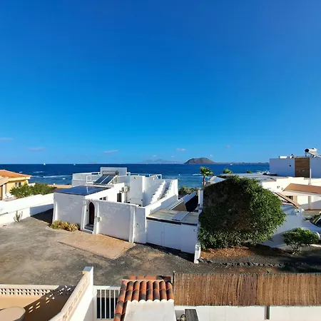Rayo Azul, Piscina, Wifi, Vista Al Mar فيلة *